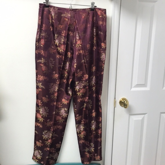 Loft - Picture 4 of 8